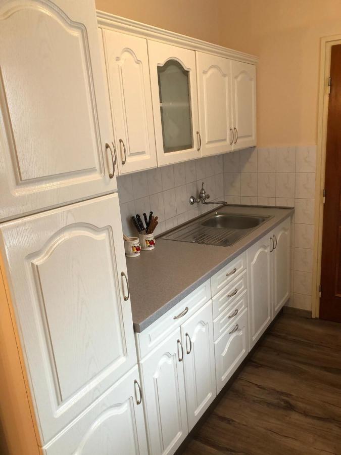 Bakonyi Mamutfenyo Vendeghaz Apartment Tés Exterior foto