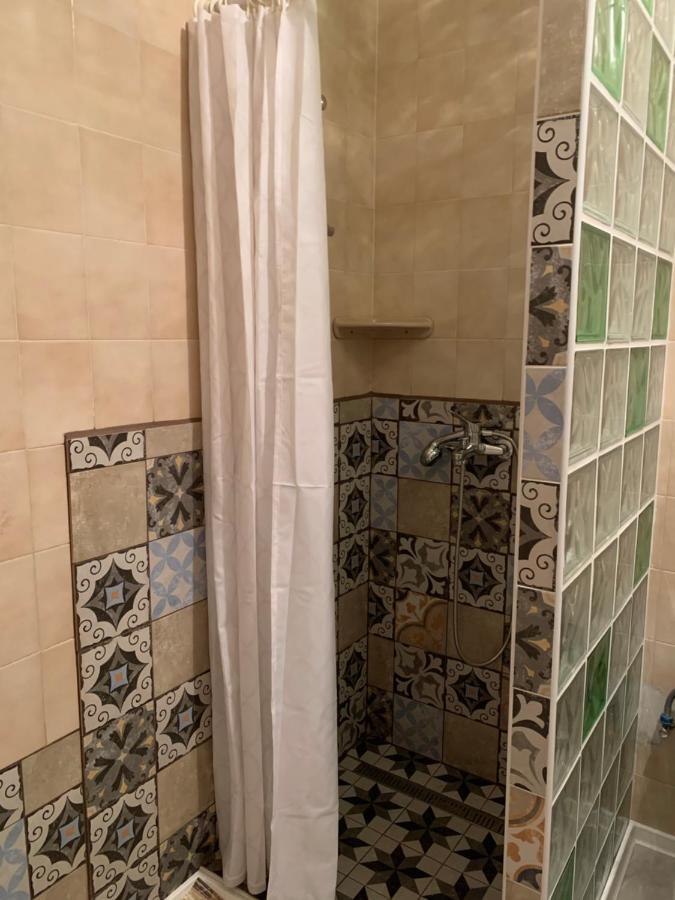 Bakonyi Mamutfenyo Vendeghaz Apartment Tés Exterior foto