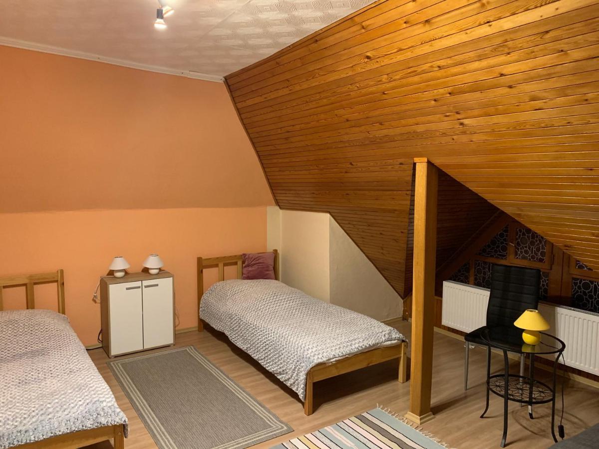 Bakonyi Mamutfenyo Vendeghaz Apartment Tés Exterior foto