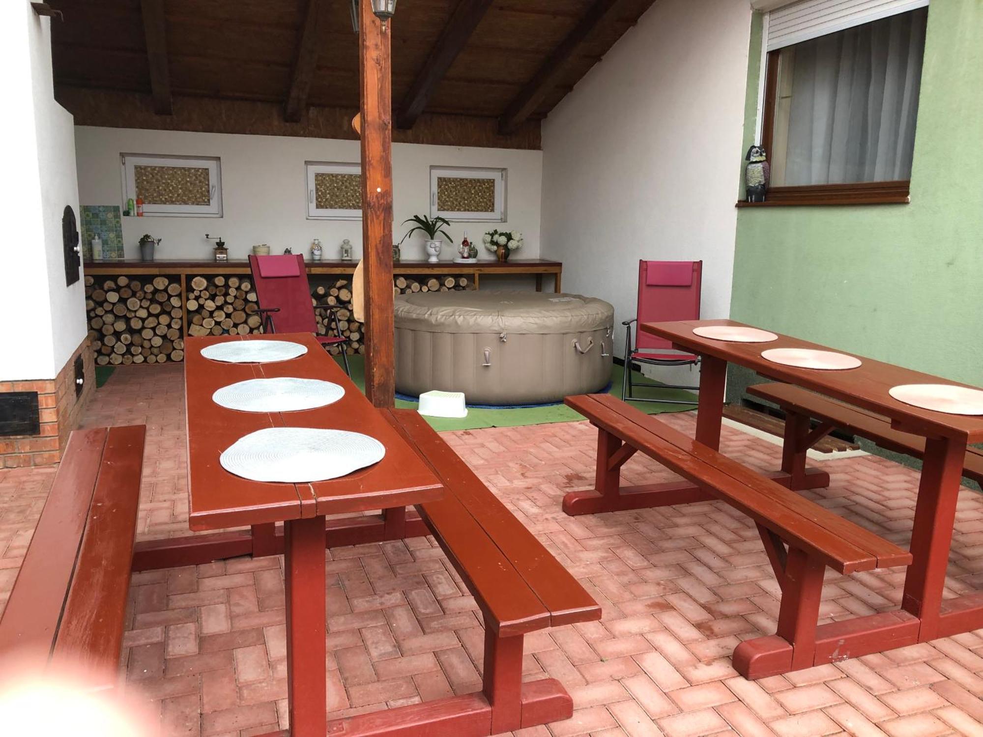 Bakonyi Mamutfenyo Vendeghaz Apartment Tés Exterior foto