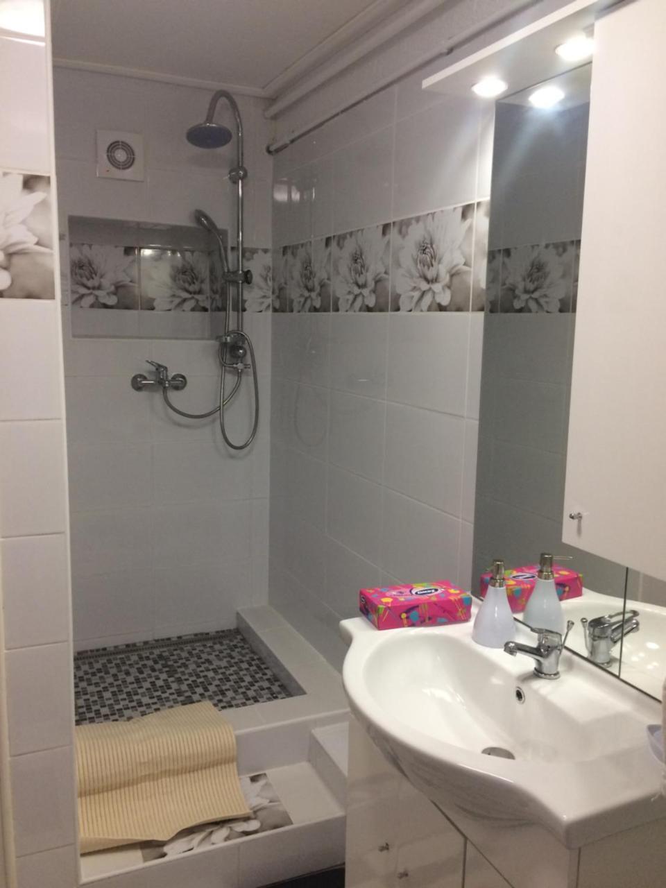 Bakonyi Mamutfenyo Vendeghaz Apartment Tés Exterior foto